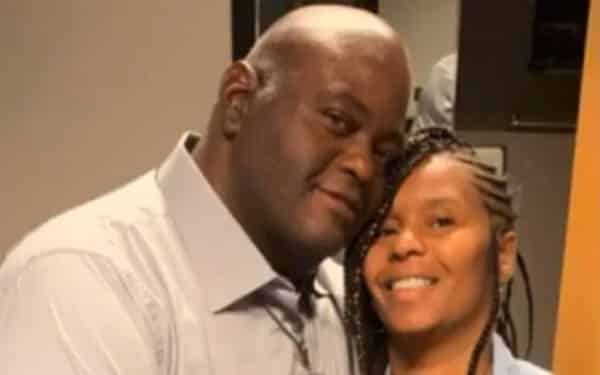 What about Lavell Crawford Son and Lavell Crawford Wife biography